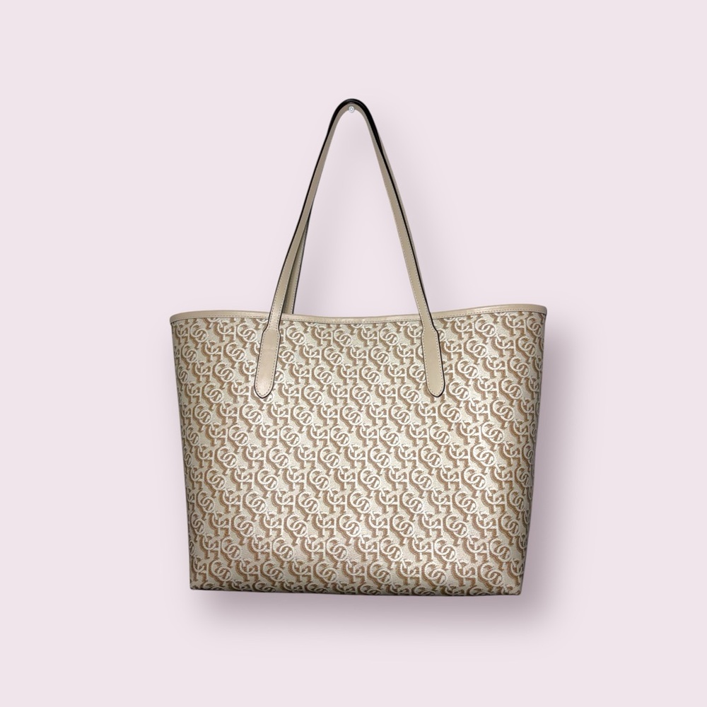 Coach Signature Coated Canvas City Tote 33 Large CF342 Chalk Large